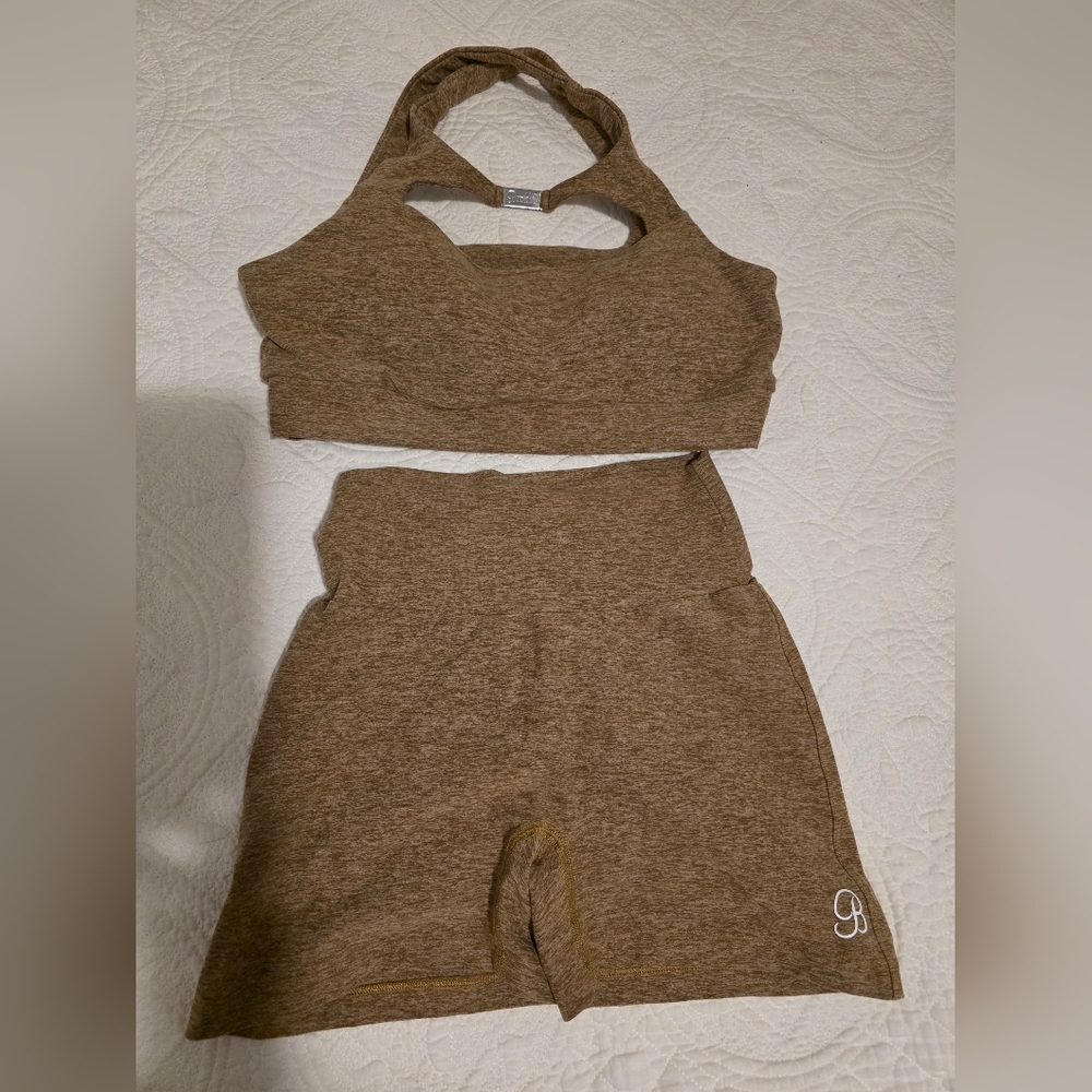 Bombshell Sportswear Set - Sports Bra & High-Waist Shorts Size Small